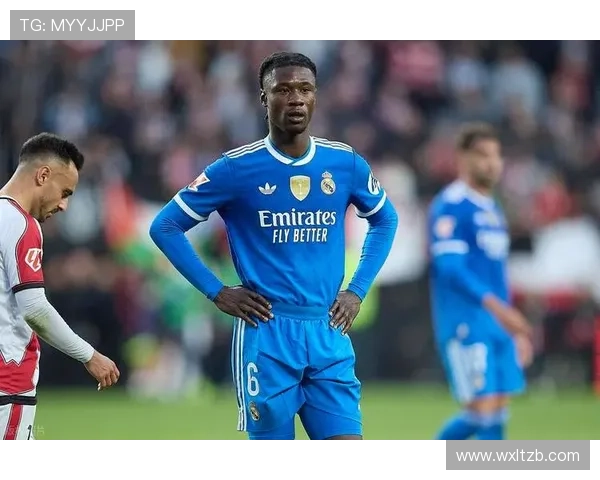 卡马文加是否依赖皇马体系：战术角色与自主进攻能力分析